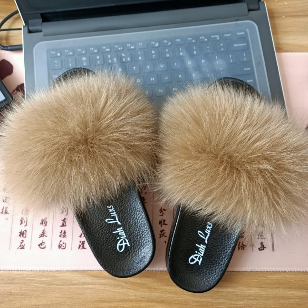 100% authentic Fox fur